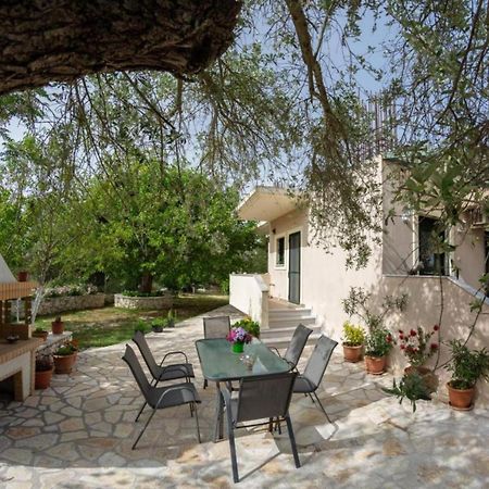 Nikis Country House - Lefkada Bnb Private Parking ลิเกีย ภายนอก รูปภาพ